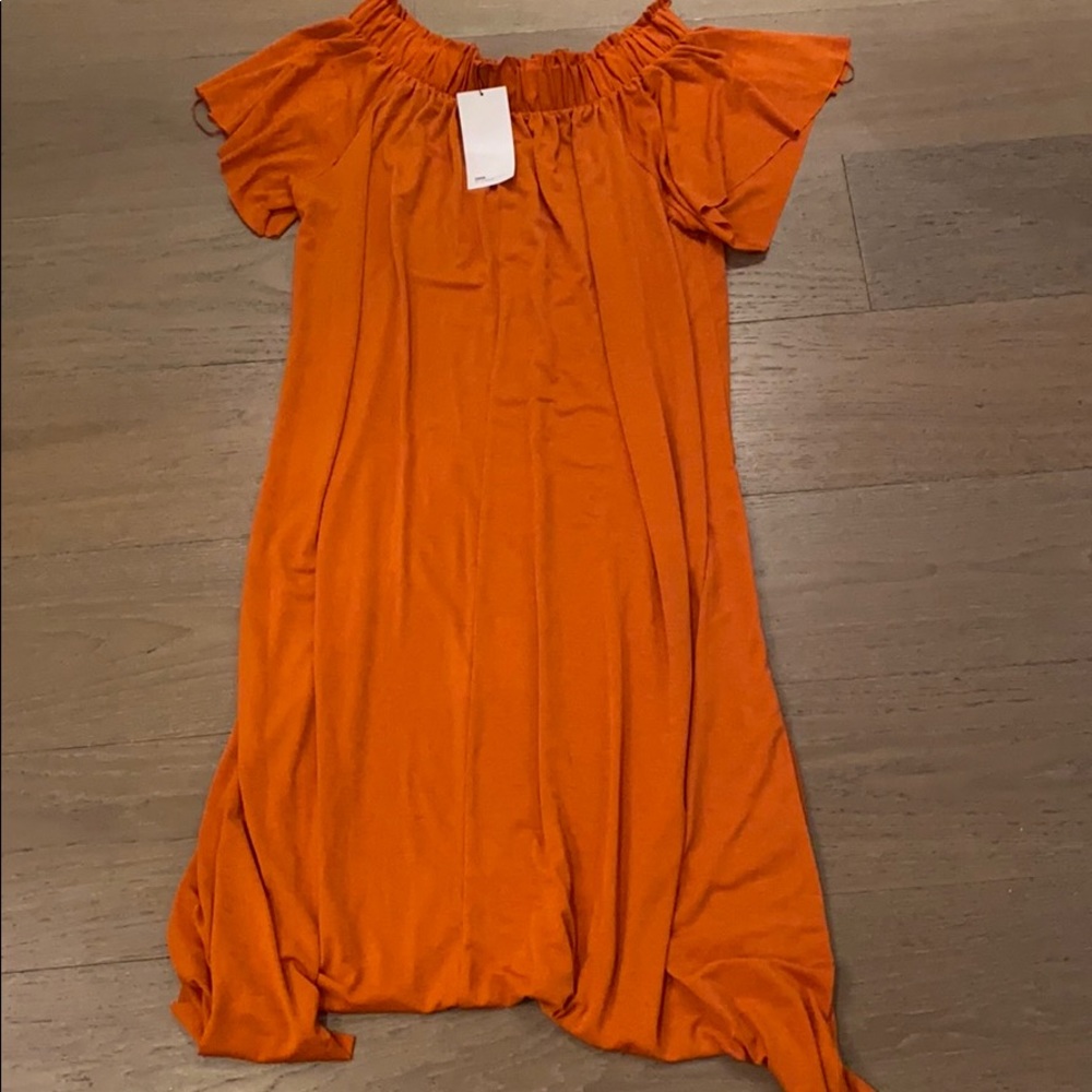 NWOT Zara Orange flouncy off the shoulder dress M